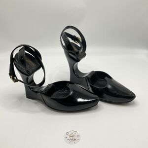RARE Louis Vuitton Black Patent Leather Sculptural Wedge Heels Shoes Size 34